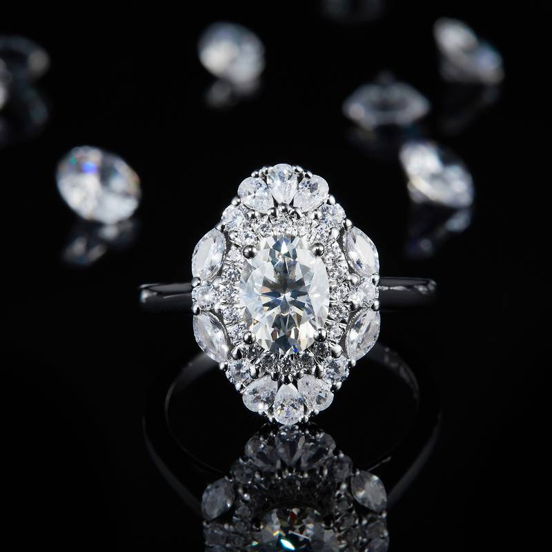 蛋形钻Women's RingS925银镀白金定制选款主石Moissanite1.5ct/副石高碳钻