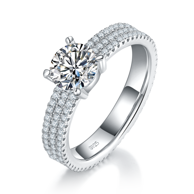 Affordable Luxury四爪圆钻S925银镀白金Women's Ring定制选款主石Moissanite1.0ct/副石高碳钻