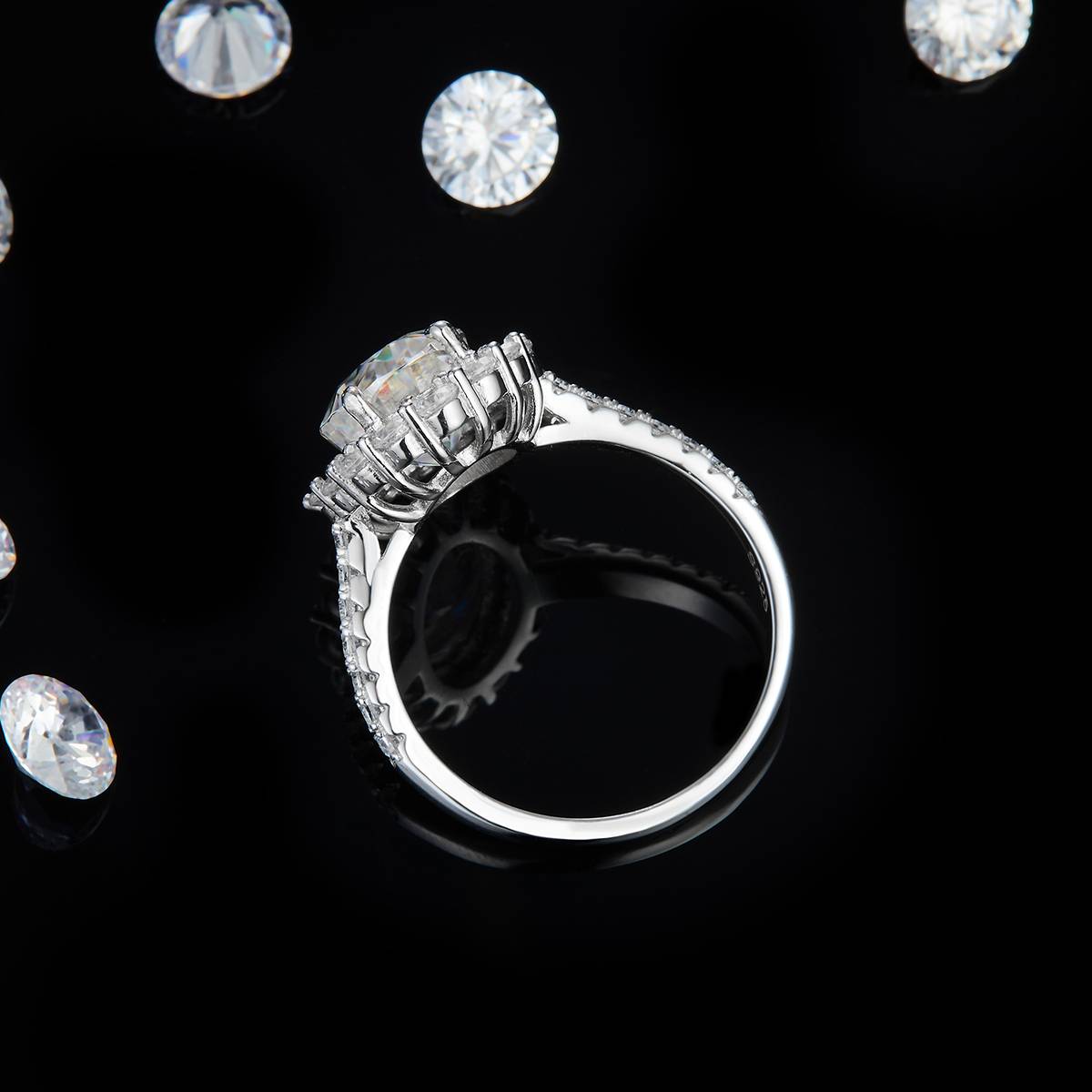 Oval Diamond Round Bag S925 Silver Plated Platinum Women's Ring Custom Selection Main Stone Moissanite 4.5ct/Side Stone Cubic Zirconia
