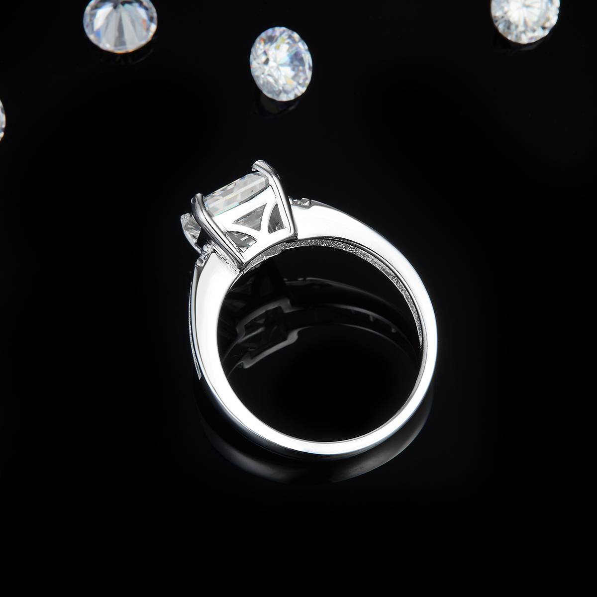 阿斯切方钻S925银镀白金女戒定制选款主石莫桑钻2.5ct/副石高碳钻