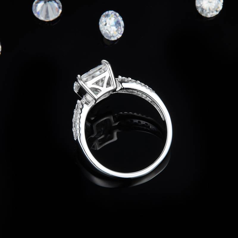长方钻S925银镀白金Women's Ring定制选款主石Moissanite4.0ct/副石高碳钻