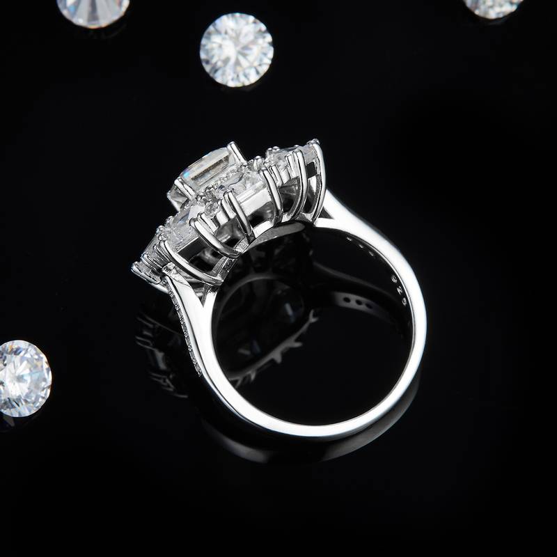 豪华款小方钻围镶Women's RingS925银镀白金定制选款主石Moissanite1.0ct/副石高碳钻