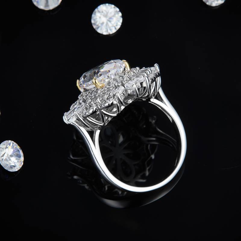 豪华款小T方钻围镶蛋形Women's RingS925银镀白金定制选款主石Moissanite8.0ct/副石高碳钻