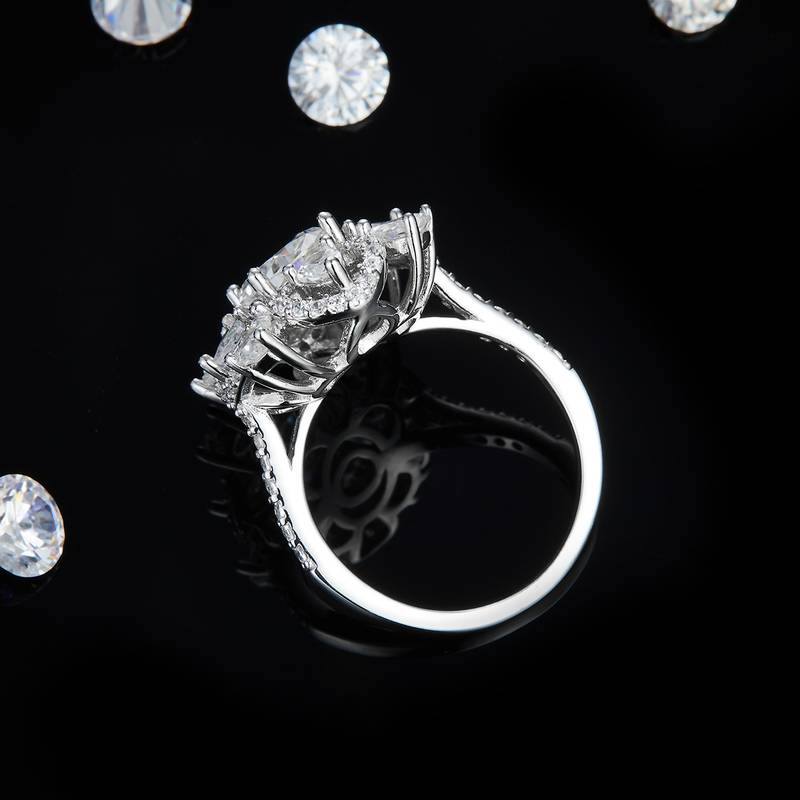 豪华四叶草蛋形钻Women's RingS925银镀白金定制选款主石Moissanite2.0ct/副石高碳钻