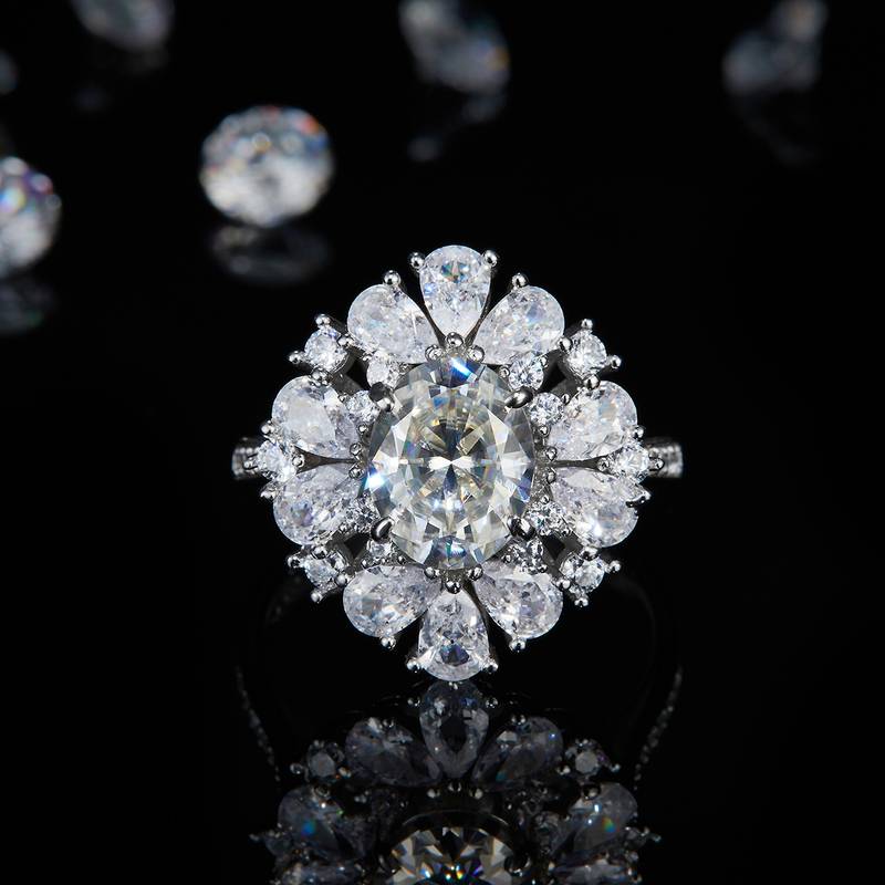 梨形小钻围镶蛋形Women's RingS925银镀白金定制选款主石Moissanite2.0ct/副石高碳钻