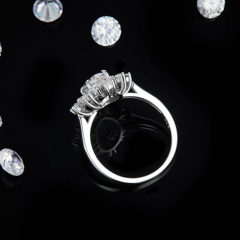 梨形小钻围镶蛋形钻Women's RingS925银镀白金定制选款主石Moissanite1.5ct/副石高碳钻