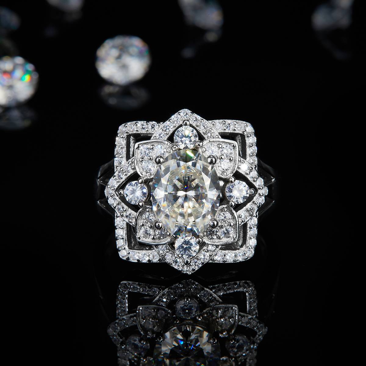 Luxury Petal Round Diamond Women's Ring S925 Silver Plated Platinum Customized Selection Main Stone Moissanite 2.0ct/Side Stone Cubic Zirconia