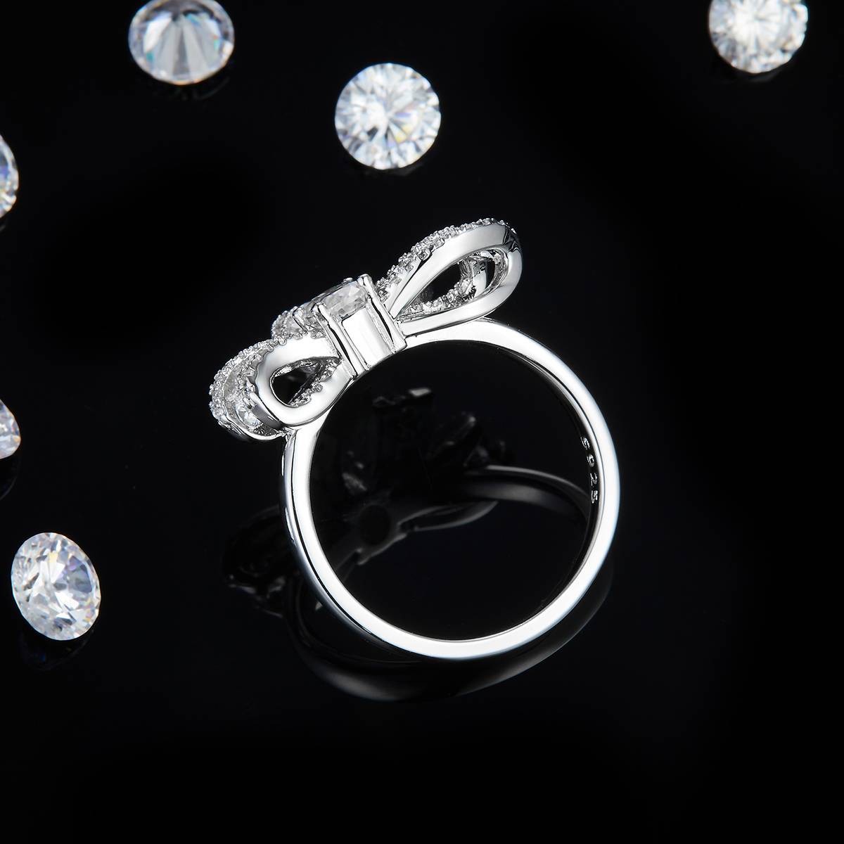 Butterfly Bow Oval Diamond Women's Ring S925 Silver Plated Platinum Customized Selection Main Stone Moissanite 0.5ct/Side Stone Cubic Zirconia