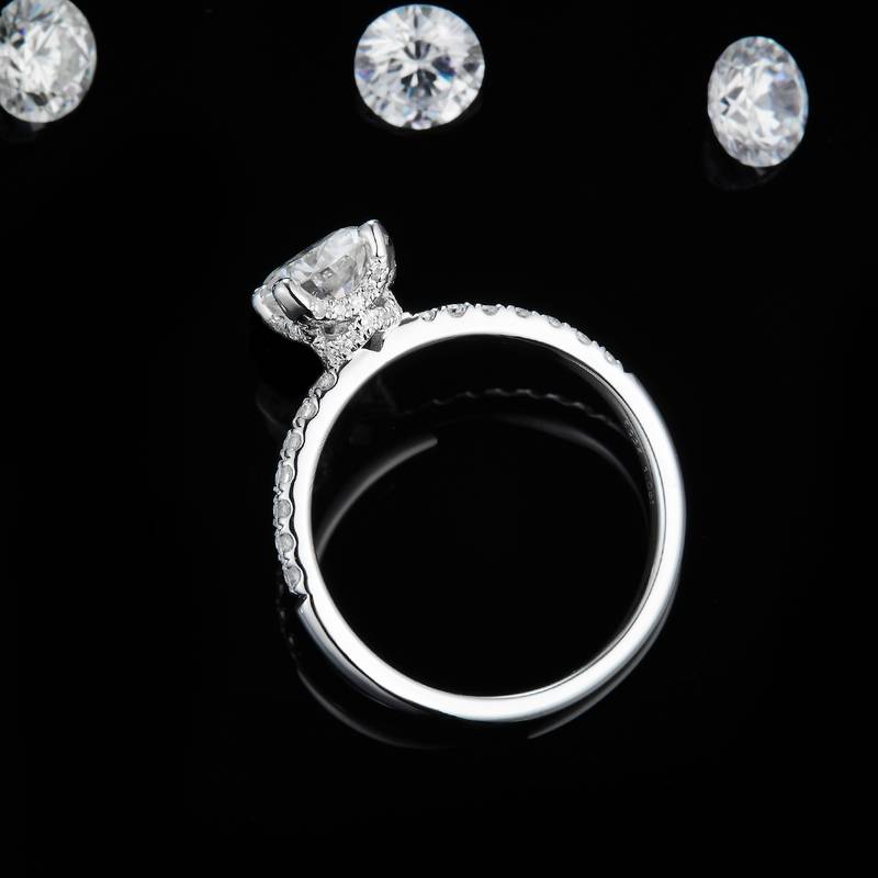 四爪女戒S925银镀白金定制选款主石莫桑钻1.0ct/副石高碳钻