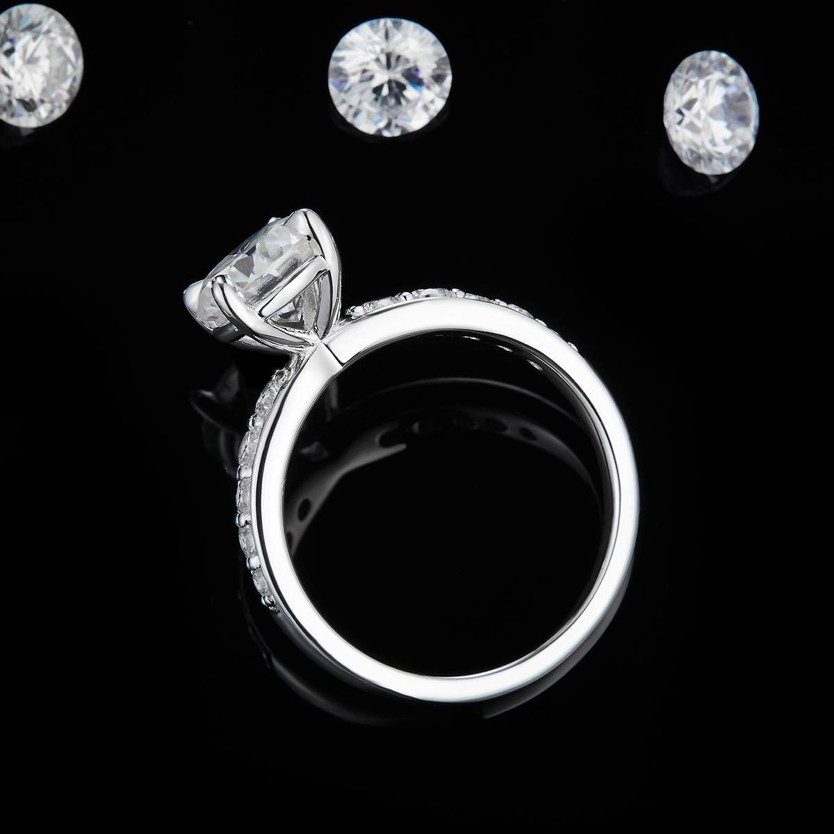 Four Claw Women's Ring S925 Silver Plated Platinum Customized Selection Main Stone Moissanite 2.0ct/Side Stone Cubic Zirconia