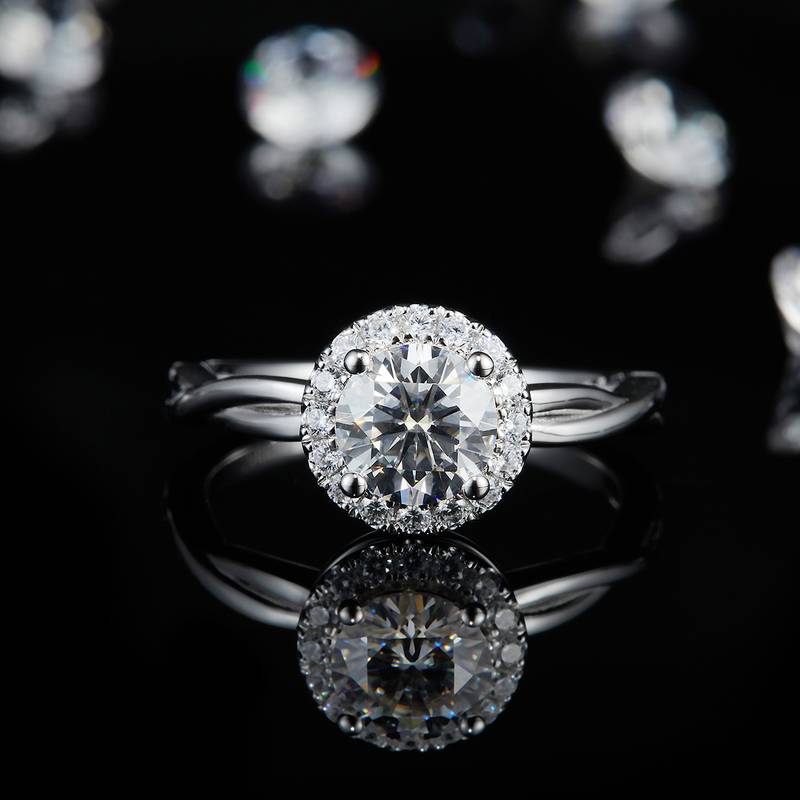 双扭臂圆包Women's RingS925银镀白金定制选款主石Moissanite1.0ct/副石高碳钻