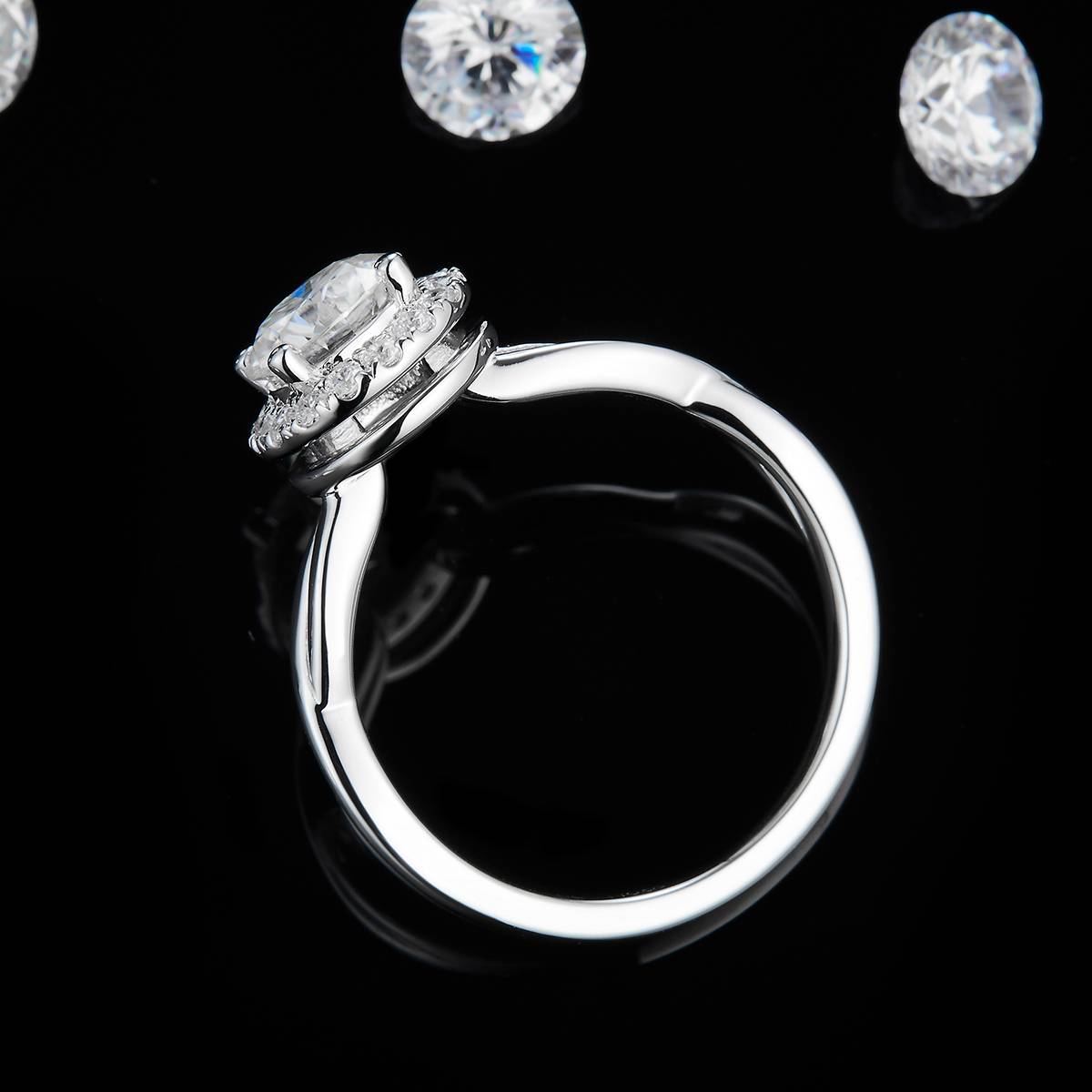 双扭臂圆包女戒S925银镀白金定制选款主石莫桑钻1.0ct/副石高碳钻