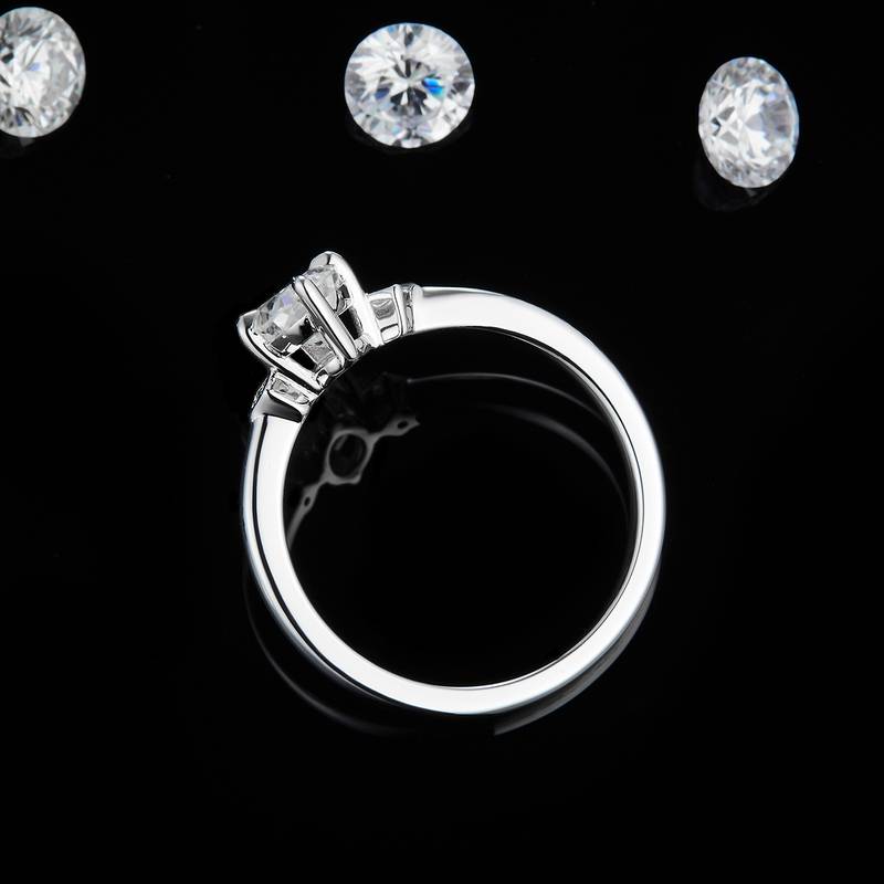 蛋形钻Women's RingS925银镀白金定制选款主石Moissanite1.0ct/副石高碳钻