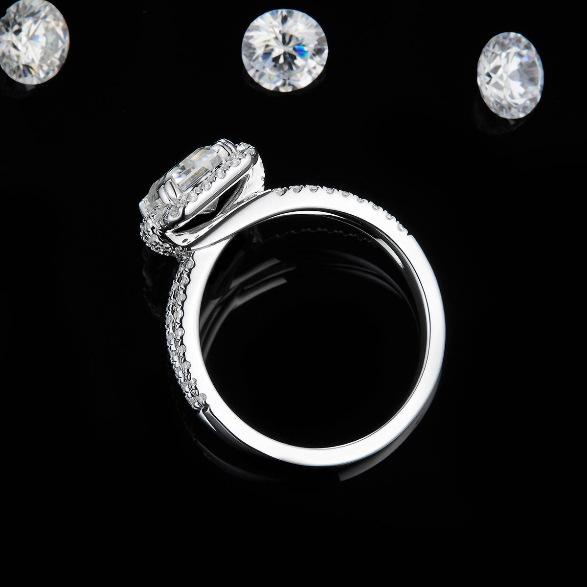 双臂方钻女戒S925银镀白金定制选款主石莫桑钻2.0ct/副石高碳钻