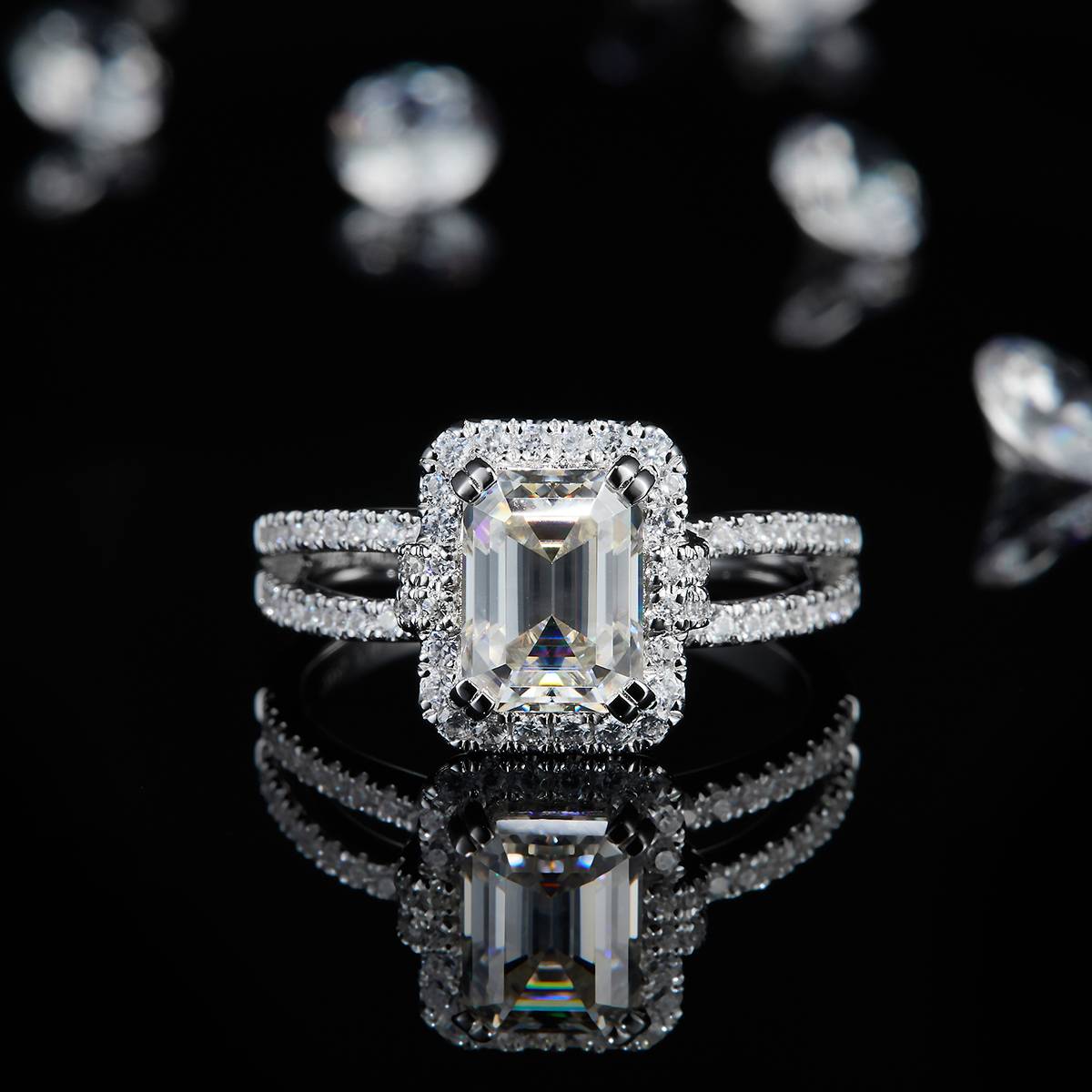 双臂方钻女戒S925银镀白金定制选款主石莫桑钻2.0ct/副石高碳钻