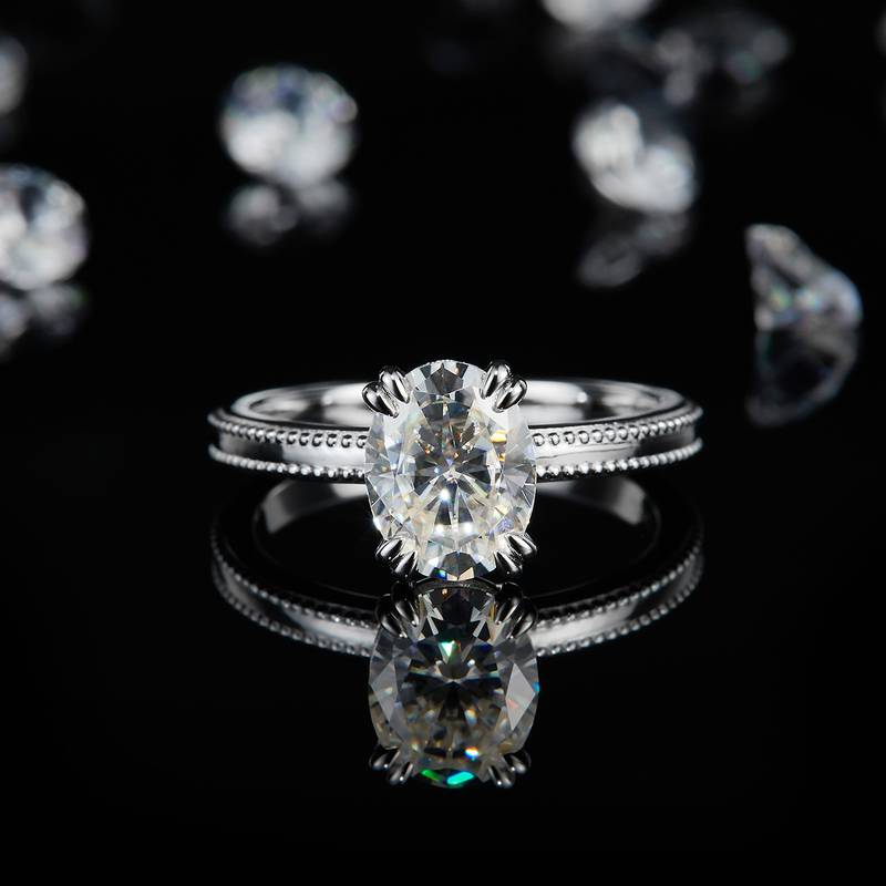 简约蛋形女戒S925银镀白金定制选款莫桑钻2.0ct