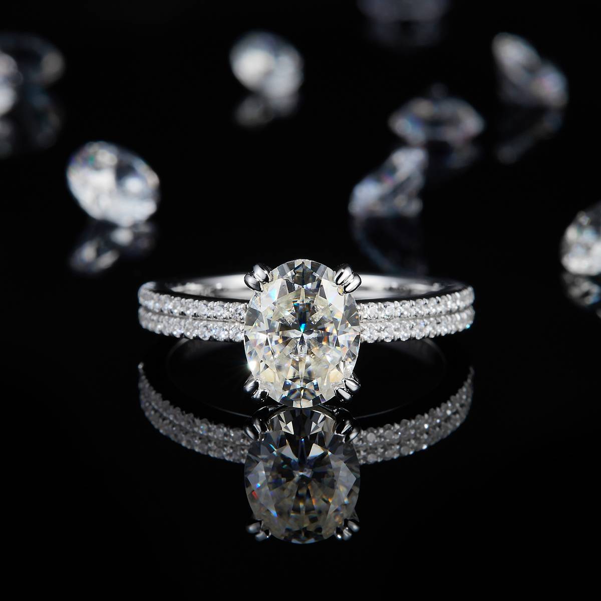 Light Luxury Oval Women's Ring S925 Silver Plated Platinum Customized Selection Main Stone Moissanite 2.0ct/Side Stone Cubic Zirconia