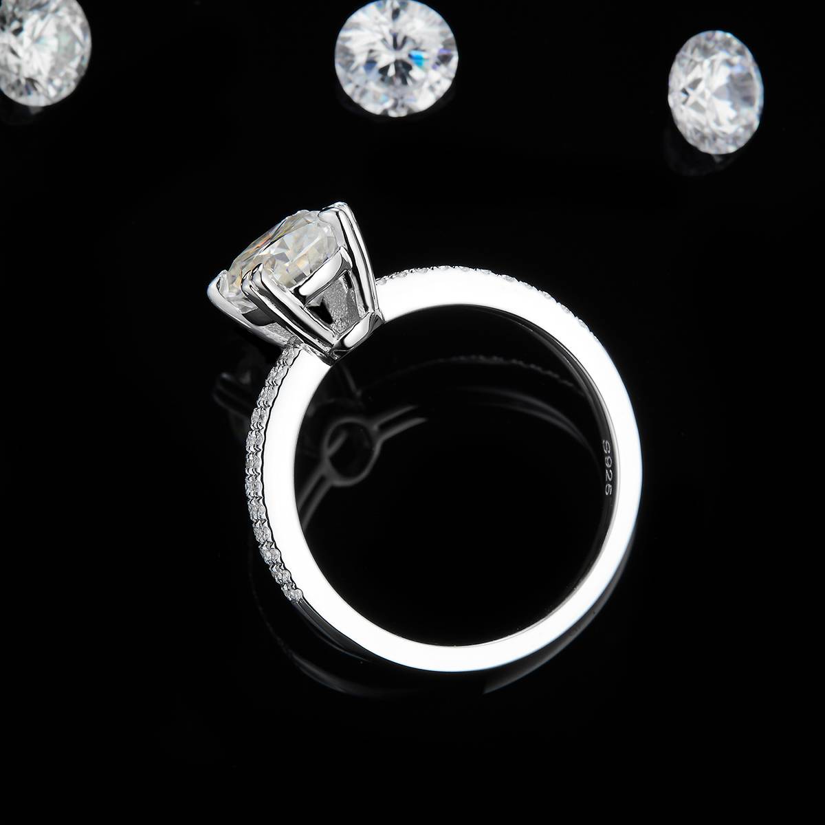 Light Luxury Oval Women's Ring S925 Silver Plated Platinum Customized Selection Main Stone Moissanite 2.0ct/Side Stone Cubic Zirconia