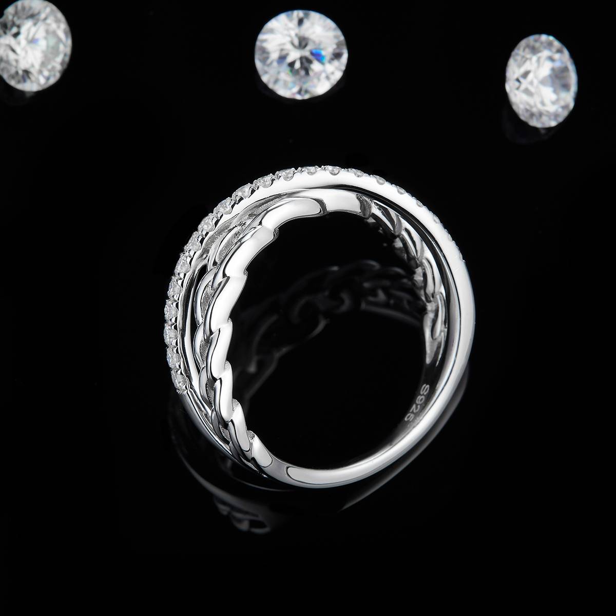 X-shaped S925 silver plated platinum women's ring custom selection Side Stone Moissanite 0.32ct