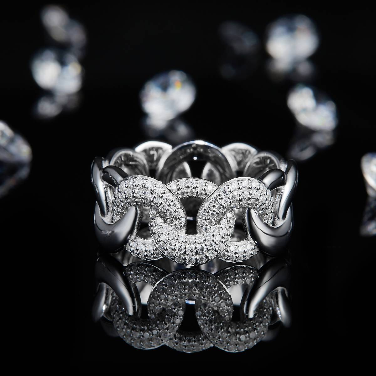 环环相扣半圈碎钻排戒S925银镀白金定制选款副石莫桑钻0.65ct