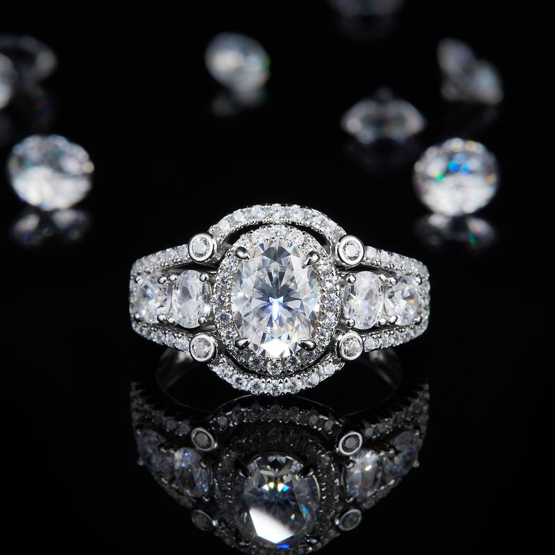 Affordable Luxury蛋形钻Women's RingS925银镀白金定制选款主石Moissanite1.5ct/副石高碳钻
