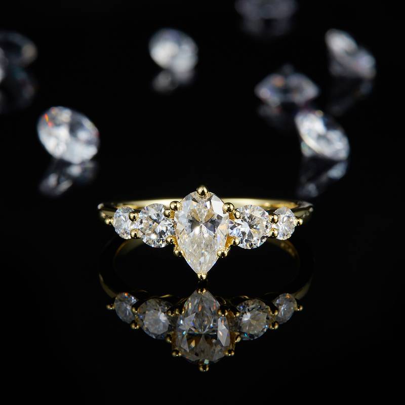 五石款水滴钻Women's RingS925银镀黄金定制选款主石Moissanite1.0ct/副石高碳钻