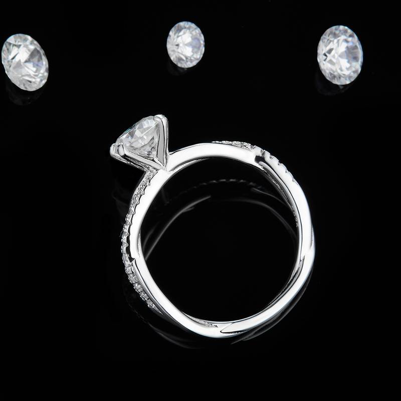 四爪Women's RingS925银镀白金定制选款主石Moissanite1.0ct/副石高碳钻
