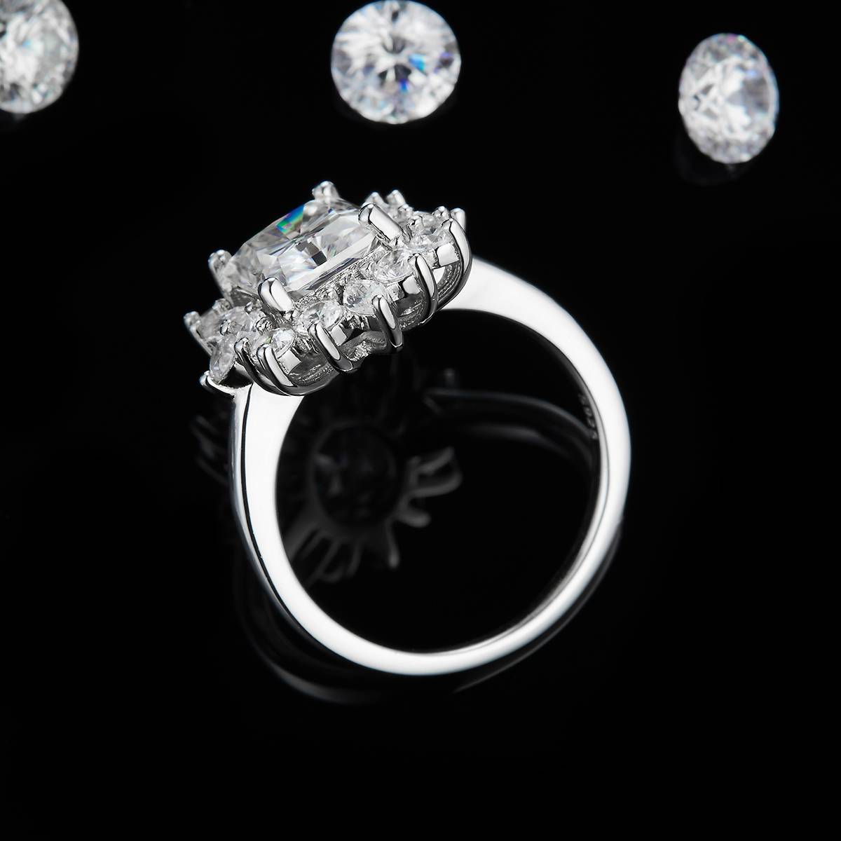 Luxury Marquis Small Diamond Set Square Diamond Women's Ring S925 Silver Plated Platinum Customized Selection Main Stone Moissanite 2.0ct/Side Stone Cubic Zirconia