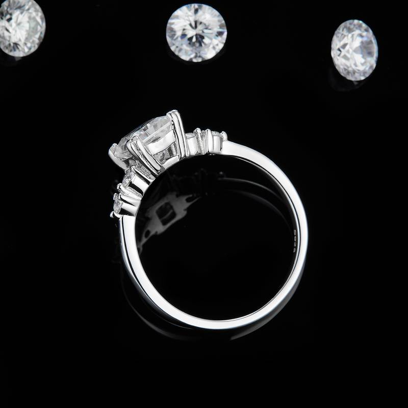 方钻Women's RingS925银镀白金定制选款主石Moissanite2.0ct/副石高碳钻