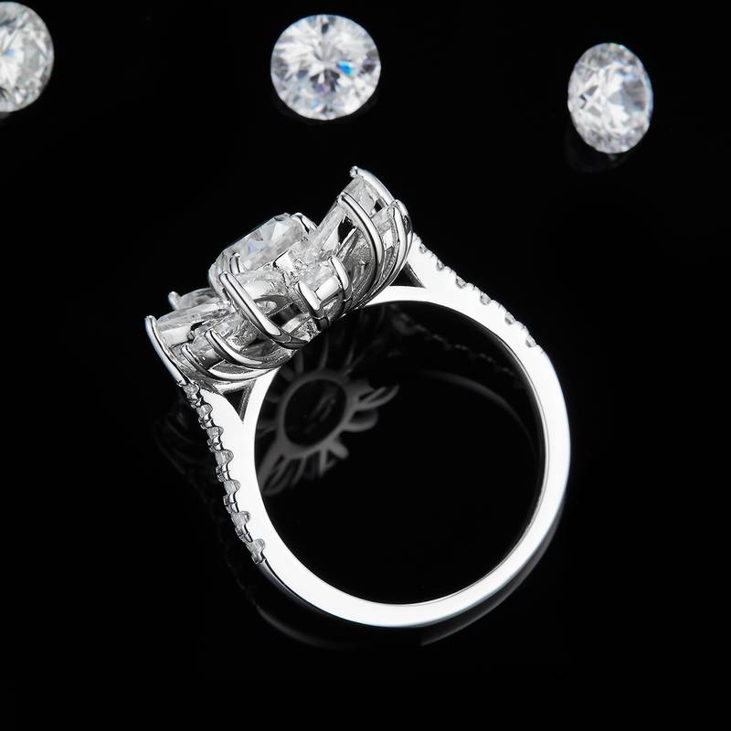 Luxury款梨形小钻围镶蛋形钻Women's RingS925银镀白金定制选款主石Moissanite1.5ct/副石高碳钻