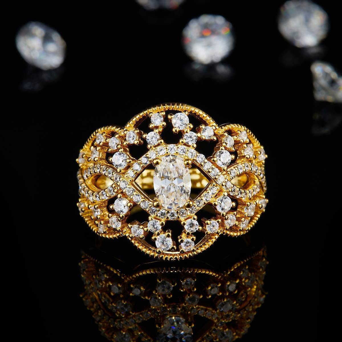 轻奢蛋形钻女戒S925银镀18K黄金定制选款主石莫桑钻0.5ct/副石高碳钻