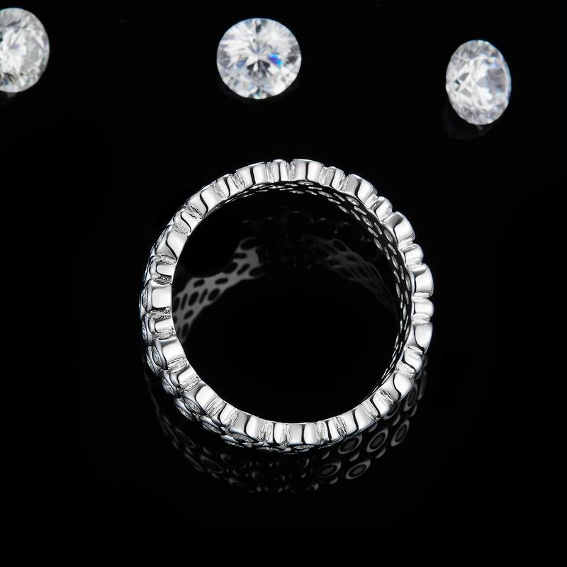 Affordable Luxury排戒Women's RingS925银镀18K白金定制选款副石Moissanite0.63ct