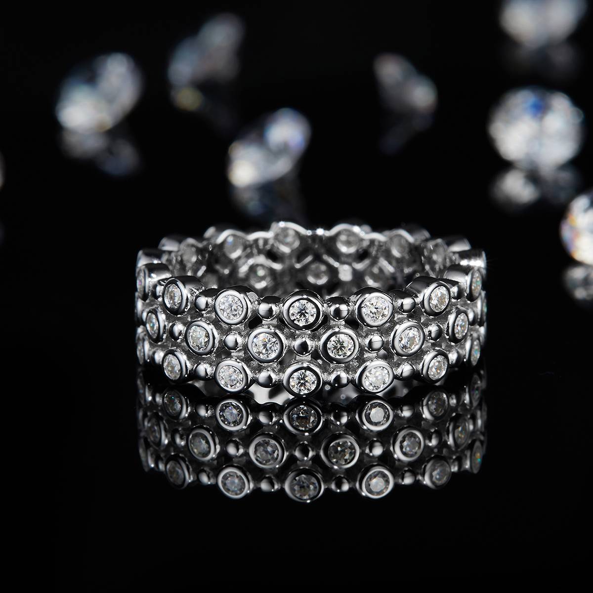 Light luxury lined ring women's ring S925 silver plated 18White Gold custom selection Side Stone Moissanite 0.63ct
