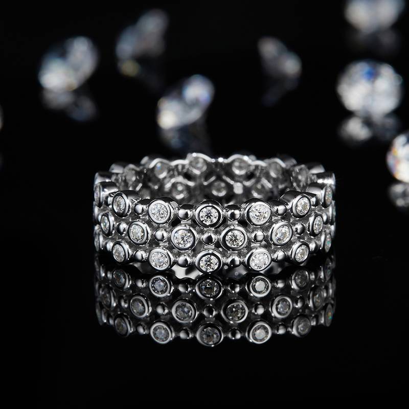 Affordable Luxury排戒Women's RingS925银镀18K白金定制选款副石Moissanite0.63ct