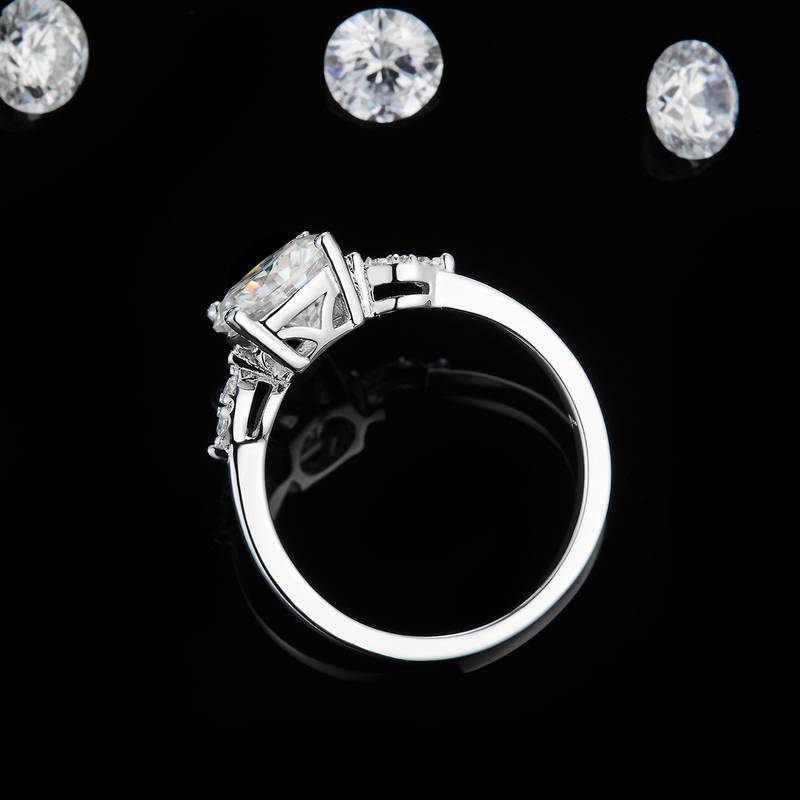 四爪Women's RingS925银镀18K白金定制选款主石Moissanite2.0ct/副石高碳钻
