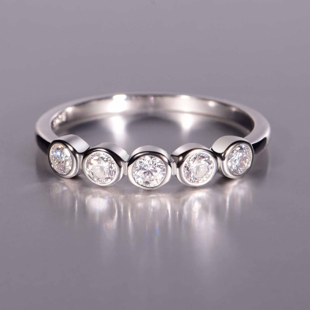 MR0058款S925银镀18K白金莫桑石水泡排戒0.5ct