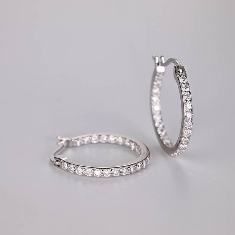 ME0015款S925银镀18K白金耳环Moissanite0.92ct