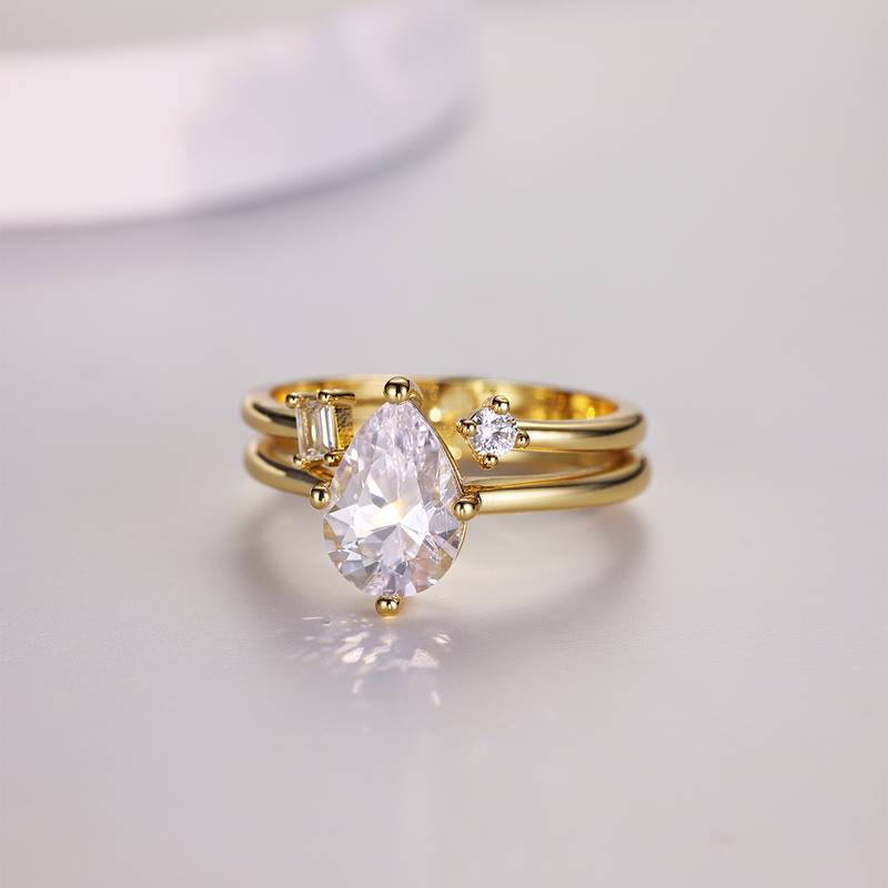 MR0065款S925银镀18K黄金水滴形Moissanite女套戒2.5ct