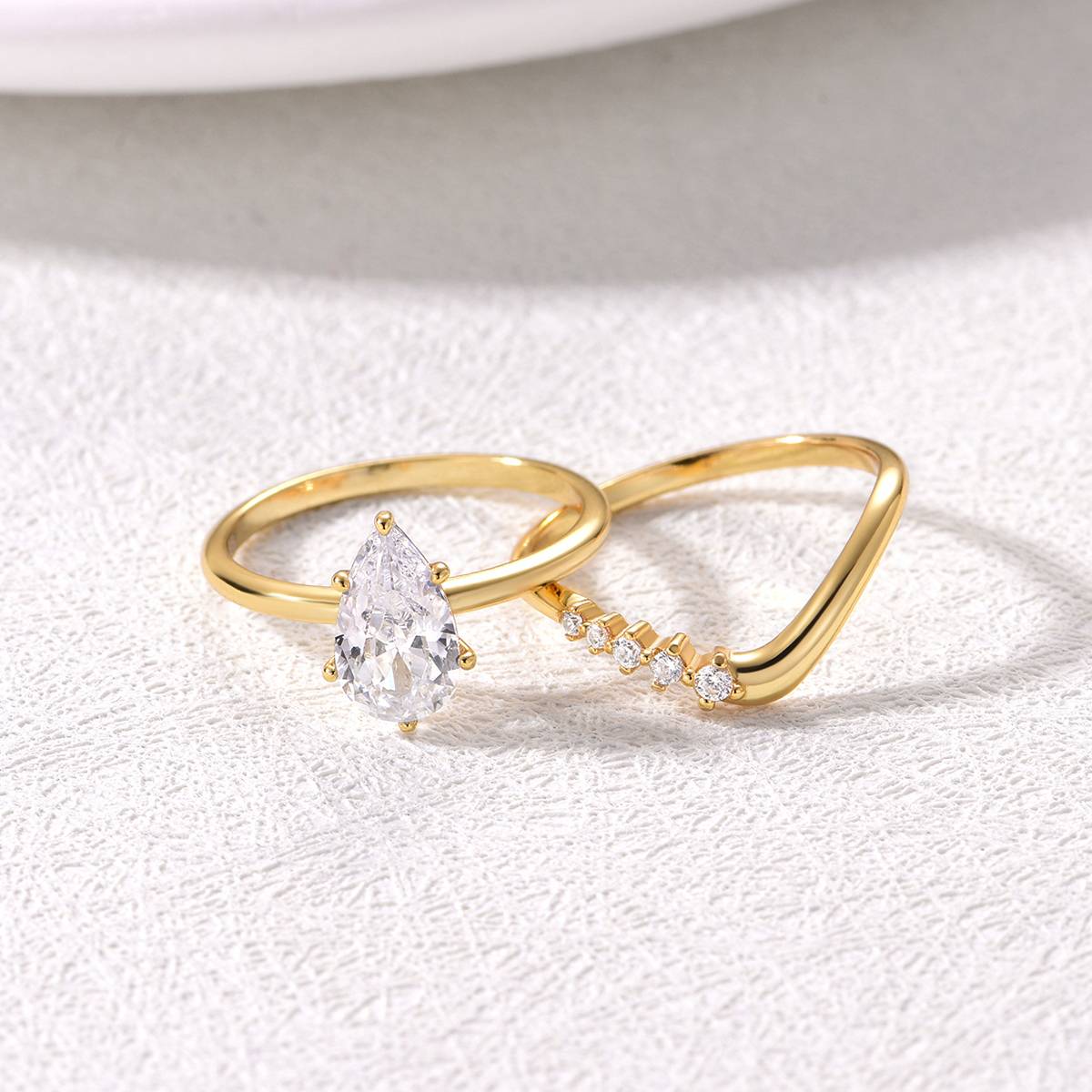 MR0074款S925银镀18K黄金水滴形莫桑钻女套戒1.5CT