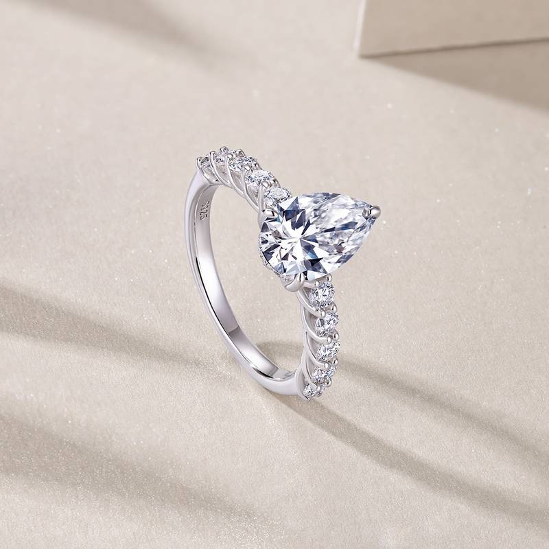 R15295款S925银镀18K白金Women's Ring梨形Moissanite3.0ct