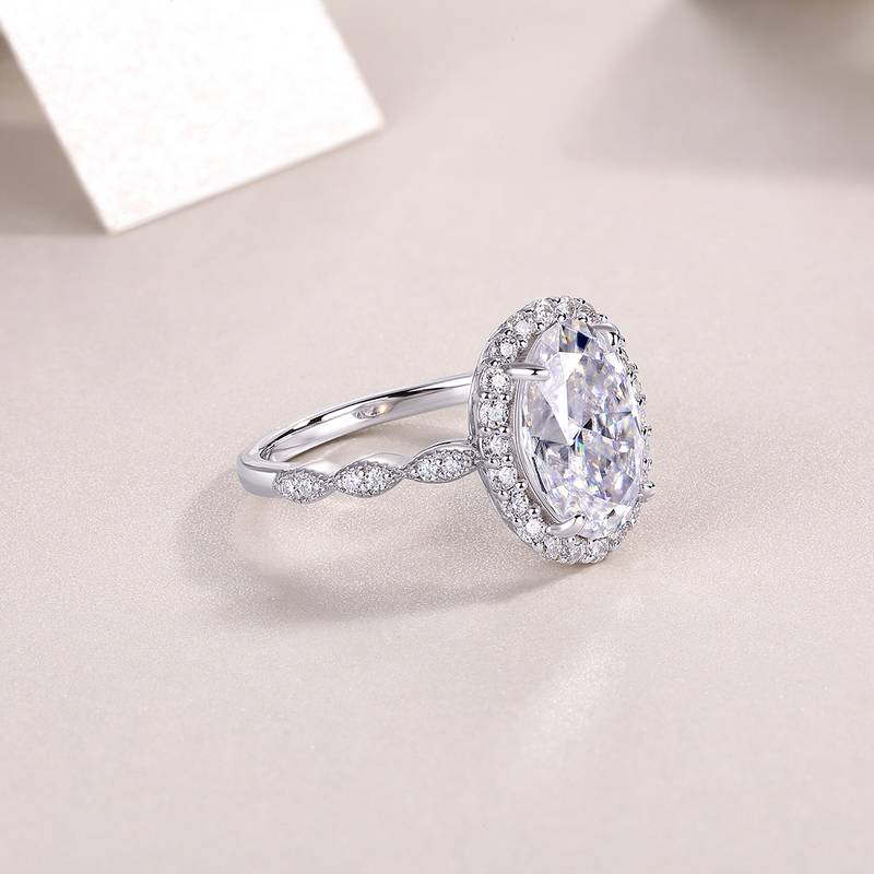 R15324款S925银镀18K白金女戒旦形莫桑钻4.5CT