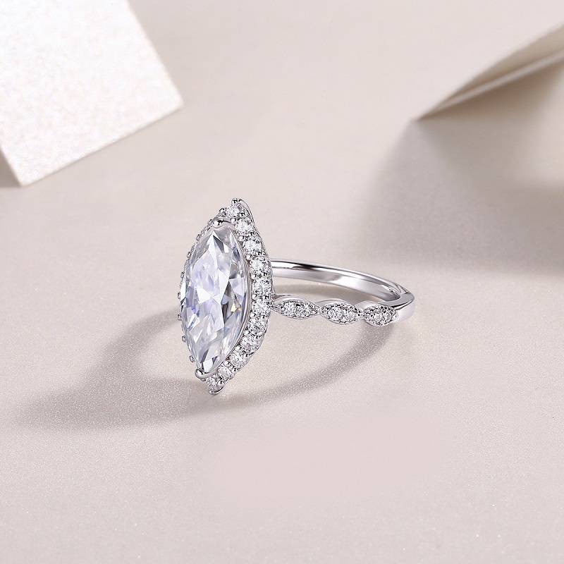 R15321款S925银镀18K白金女戒马眼形莫桑钻3.0CT