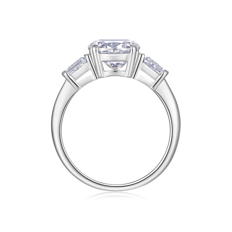 R15399款S925银镀18K白金三石款Women's Ring主石蛋形Moissanite3.0ct