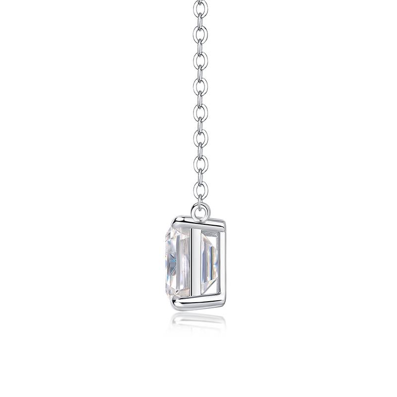 N14885款银镀18K白金祖母绿形莫桑钻项链5.0CT