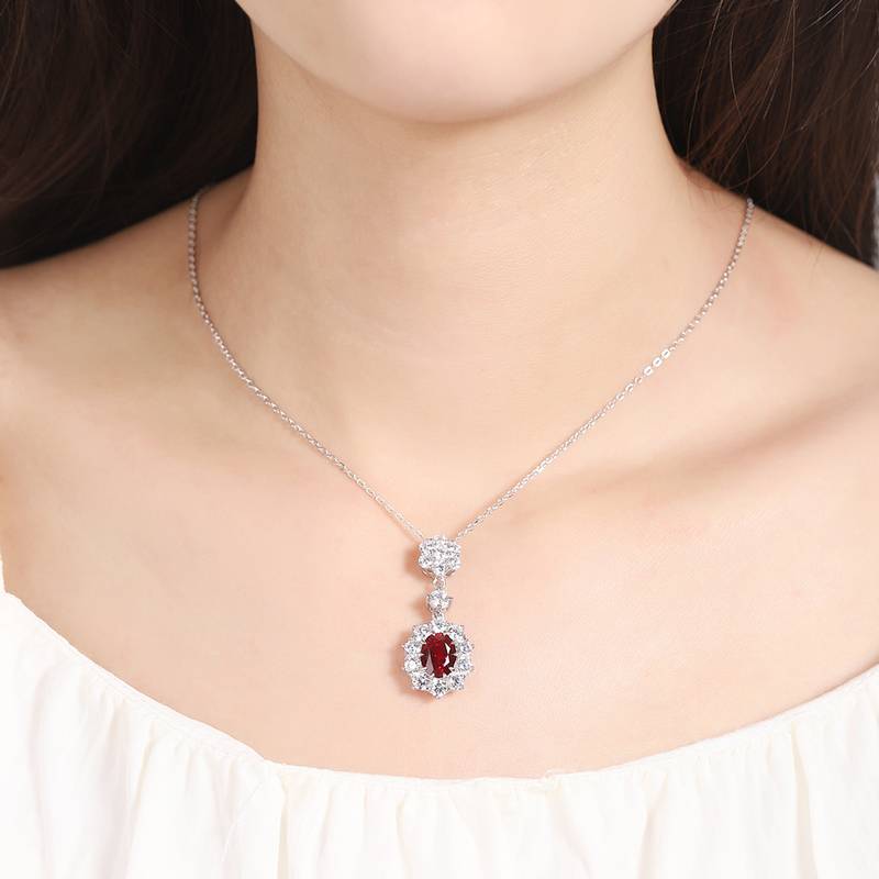 N017款S925银镀18K白金蛋形培育彩宝石Necklace9*7mmmm/2.785ct
