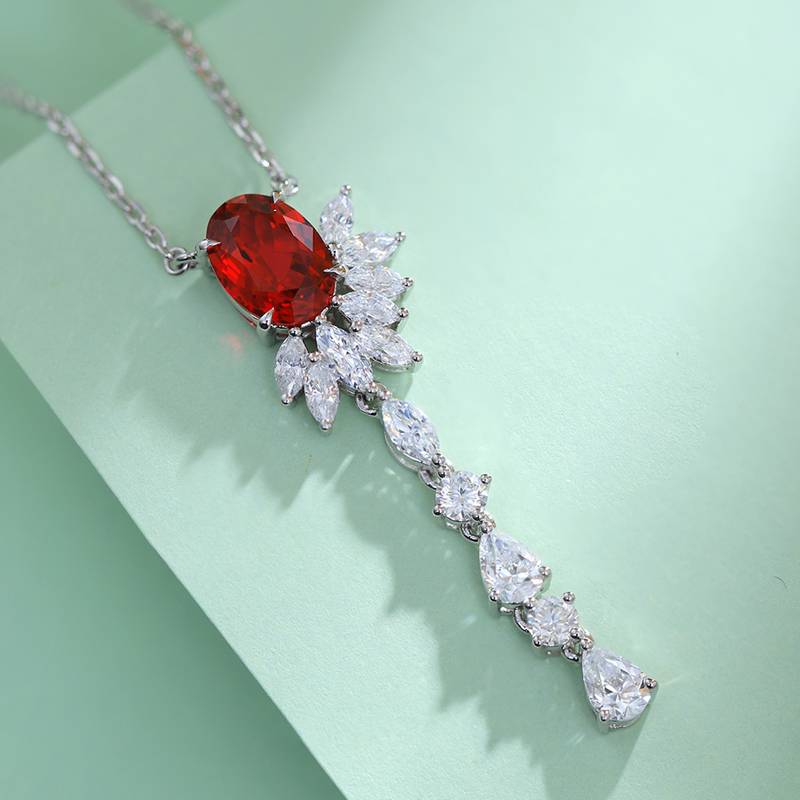 N1705款S925银镀18K白金蛋形培育彩宝石Necklace6.5*9mmmm/2.22ct