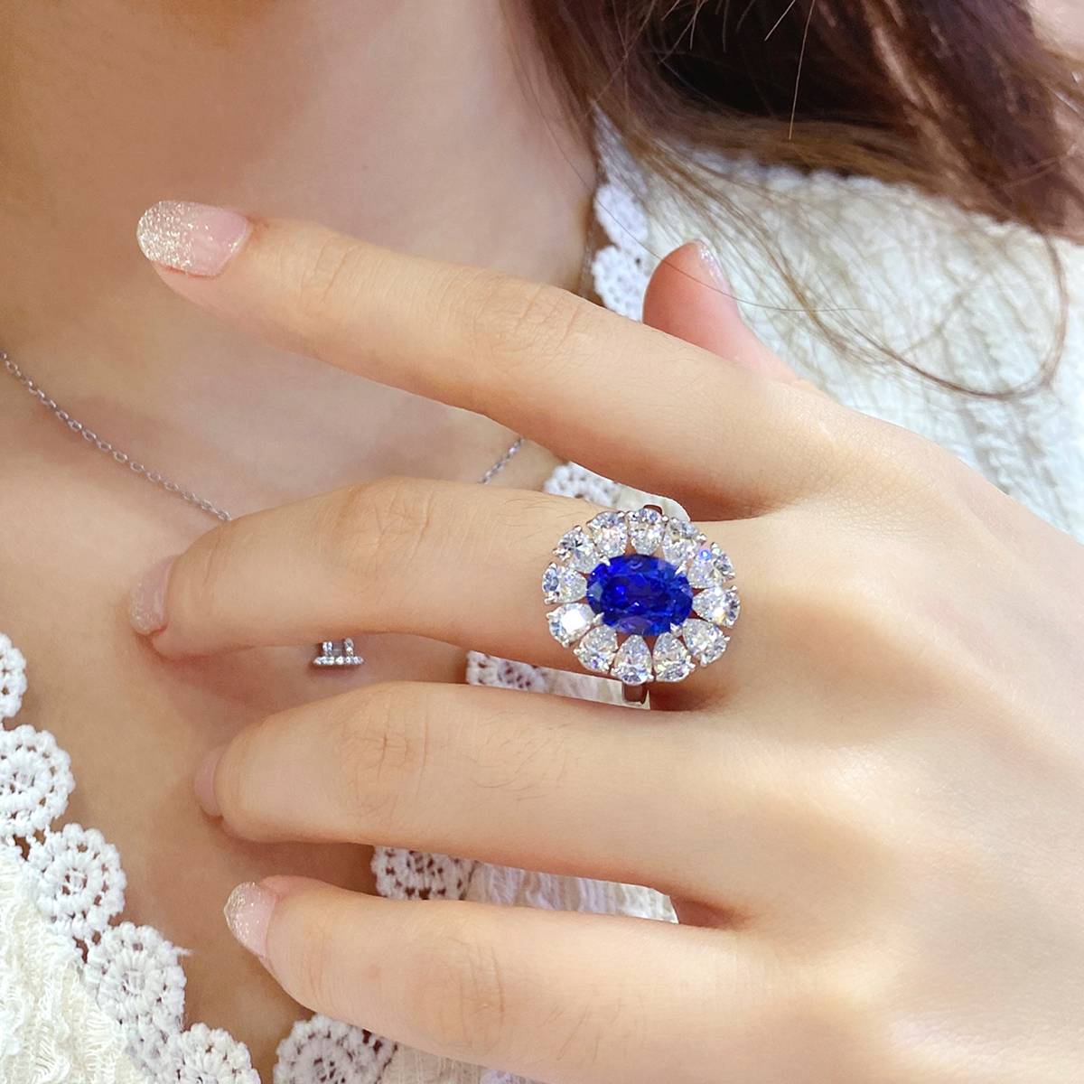 R138款S925银镀18K白金蛋形培育彩宝Ring3.533ct