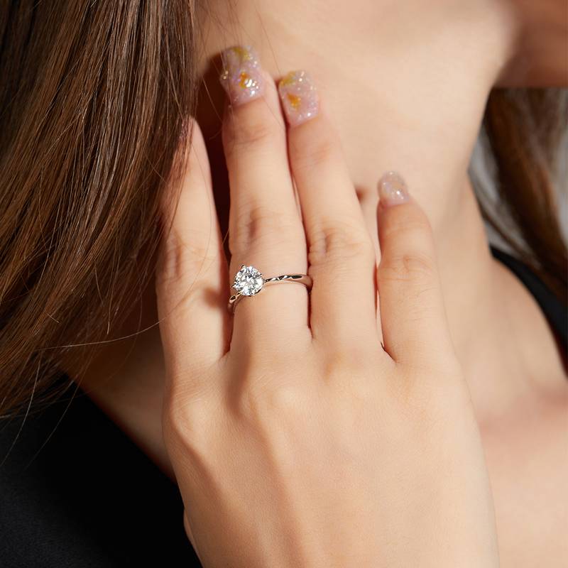 直臂小风车S925银镀白金MoissaniteWomen's Ring1ctD级