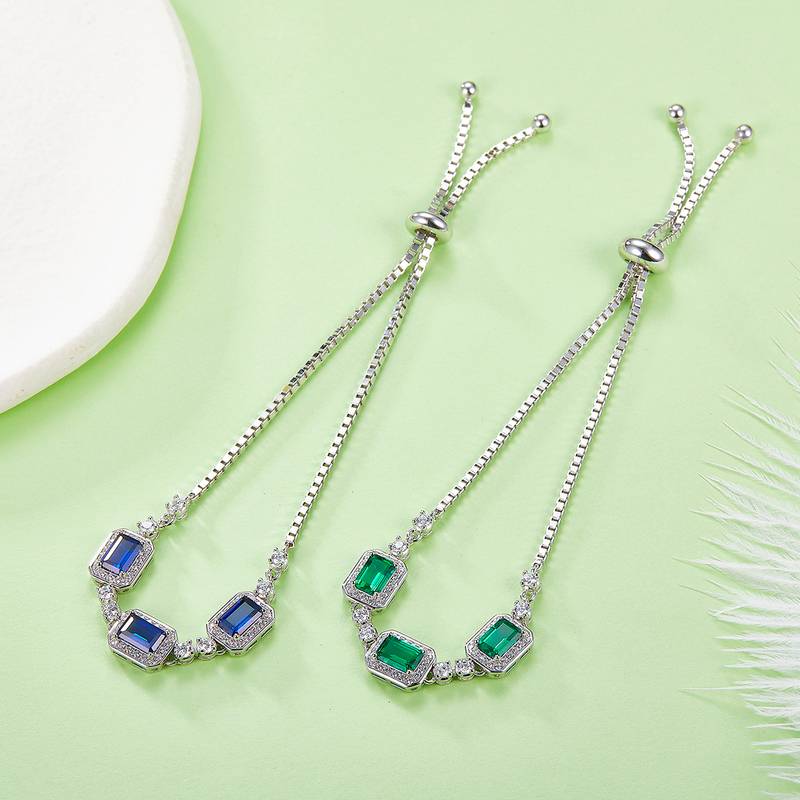 B2020428款S925银镀18K白金培育彩宝Bracelet1.4ct