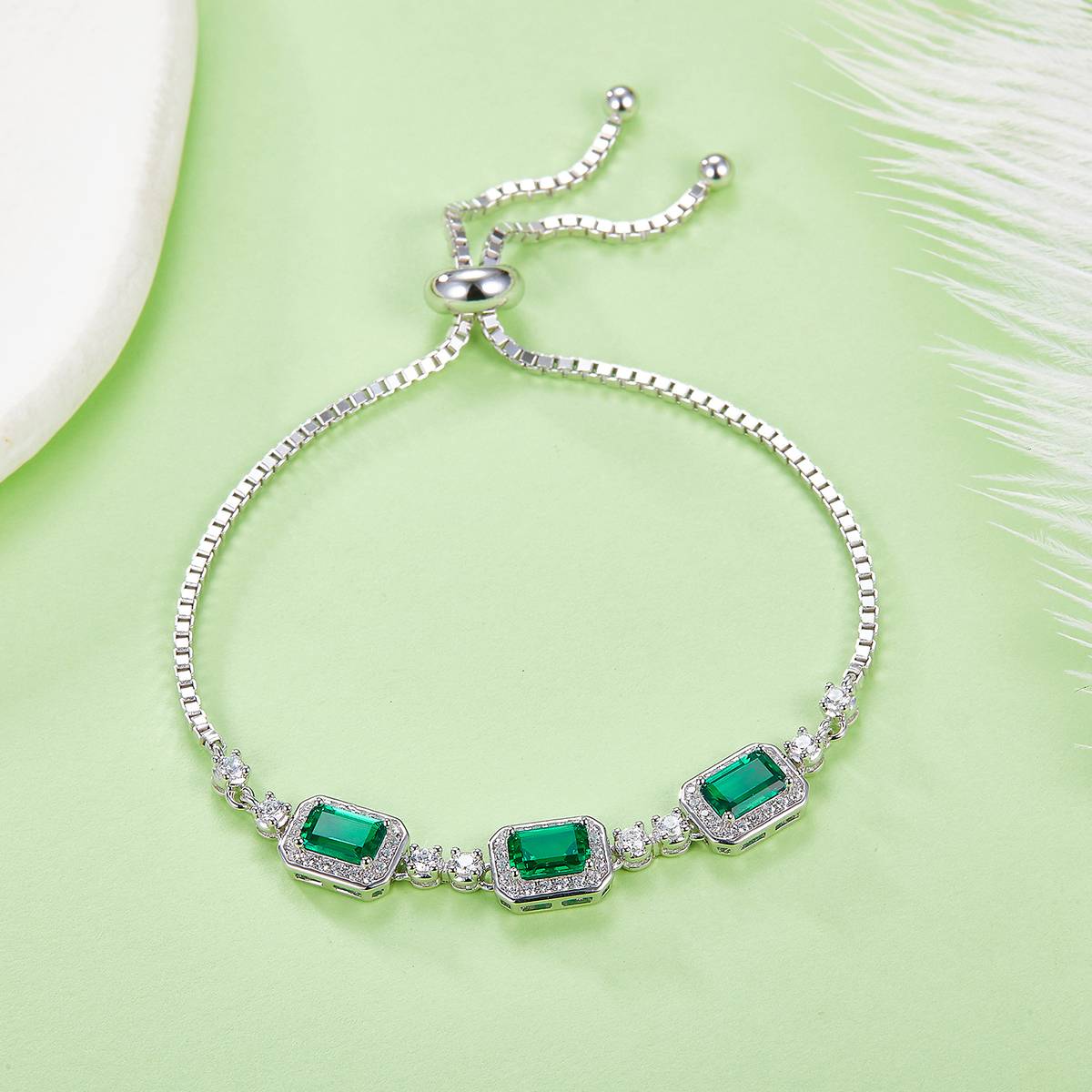 B2020428款S925银镀18K白金培育彩宝手链1.4CT